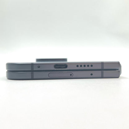 【最速発送】Google Pixel 9 Pro Fold 256GB Obsidian au GC15S 白ロム【難有】