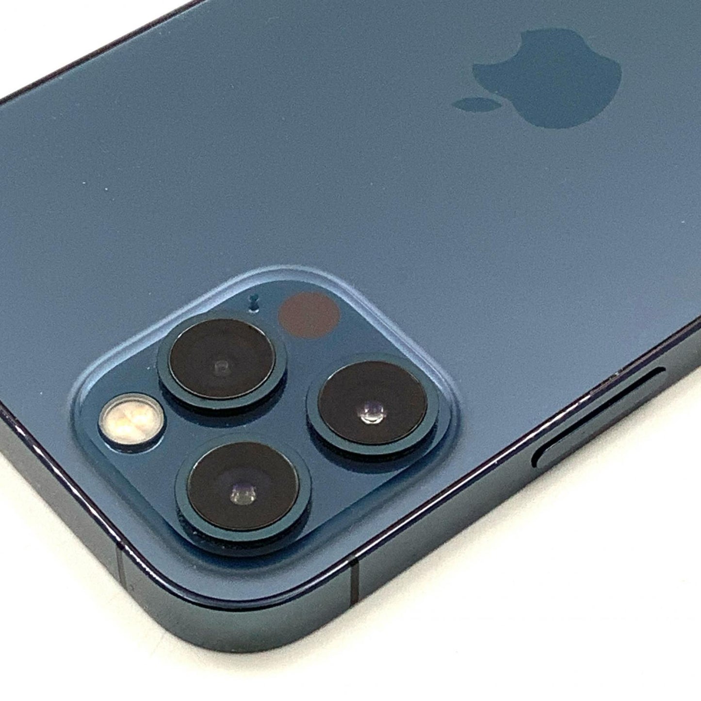 【全額返金保証】【最速発送】Apple iPhone iPhone 12 Pro 256GB パシフィックブルー au 白ロム 動作確認済 75%
