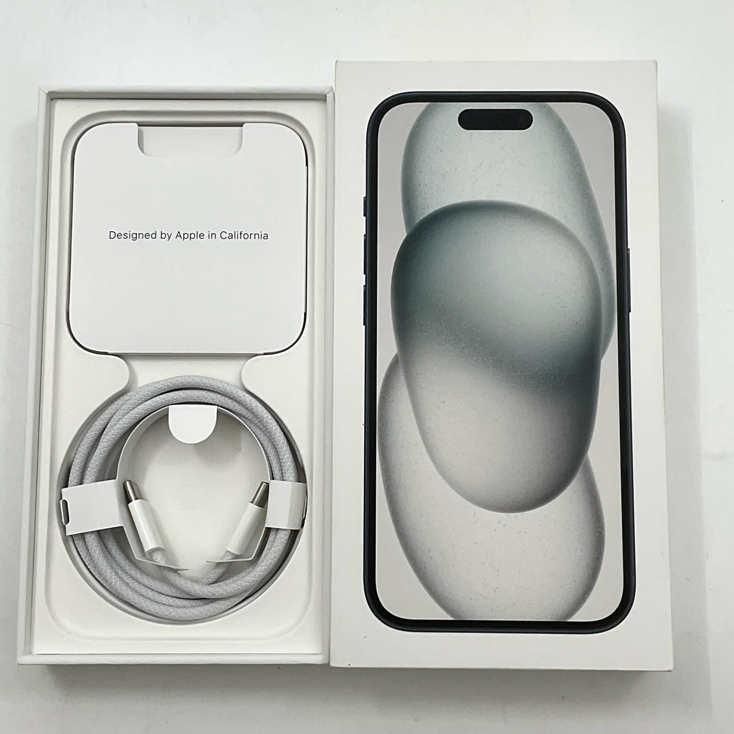 【全額返金保証】【最速発送】Apple iPhone iPhone 15 256GB ブラック SIMフリー 白ロム 動作確認済 84%