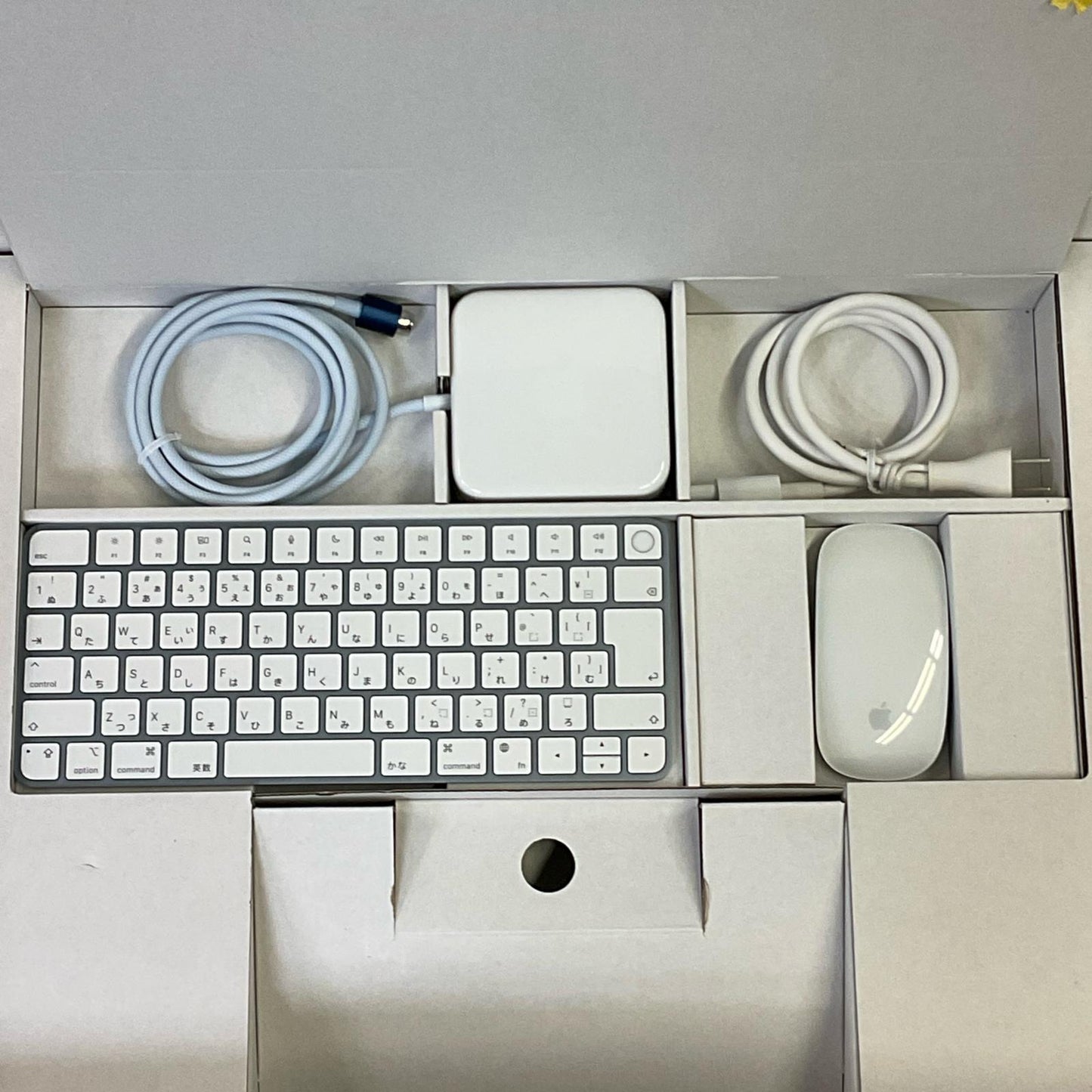 【全額返金保証】【最速発送】Apple iMac 24インチ Apple M1 8GB M.2 SSD 256GB ブルー 超美品 動作確認済