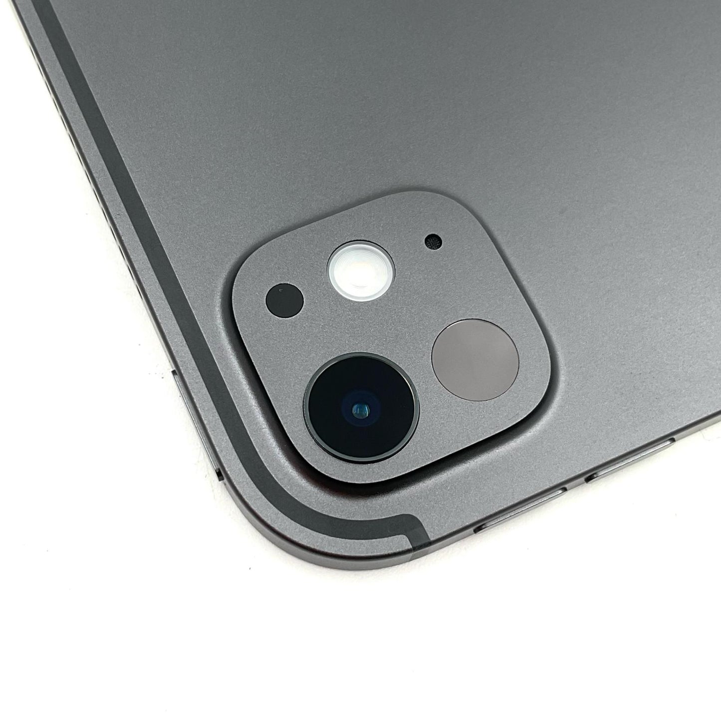 【全額返金保証】【最速発送】Apple iPad Pro 13インチ 第1世代 512GB スペースブラック WiFi+Cellular au SIMフリー 白ロム 美品 動作確認済