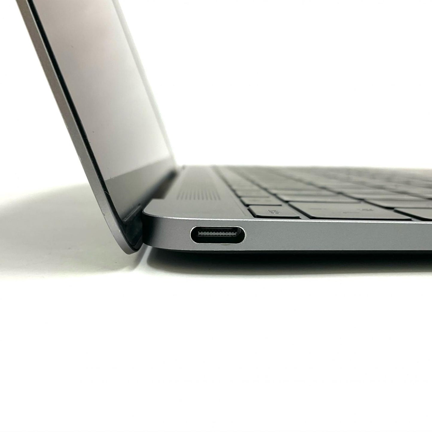 【全額返金保証】【最速発送】Apple MacBook 12インチ 2017 1.2GHz デュアルコア Intel Core m3 8GB SSD 256GB スペースグレイ 動作確認済