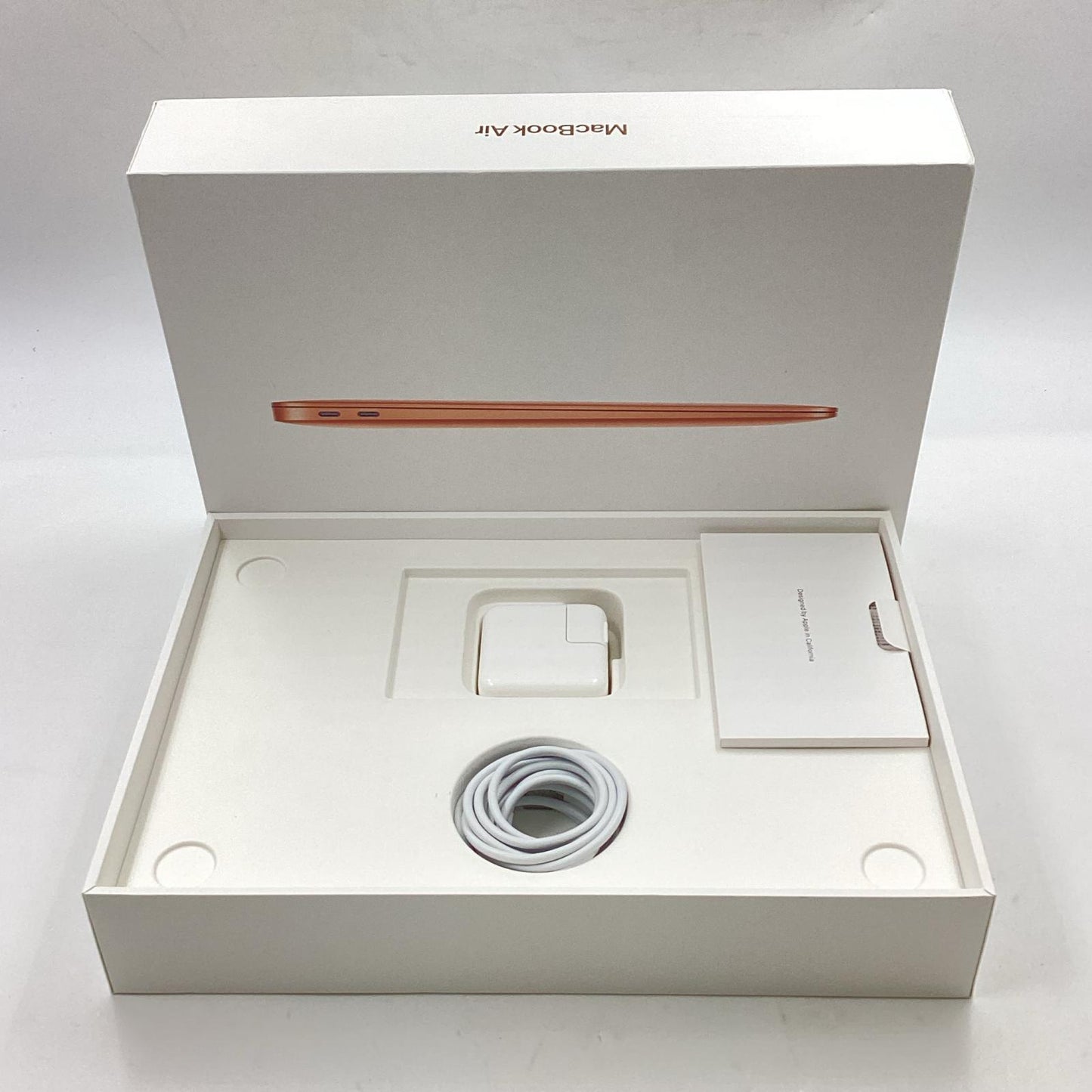 【全額返金保証】【最速発送】Apple MacBook Air 13.3インチ 2020 Apple M1 16GB SSD 256GB ゴールド 100% 美品 動作確認済