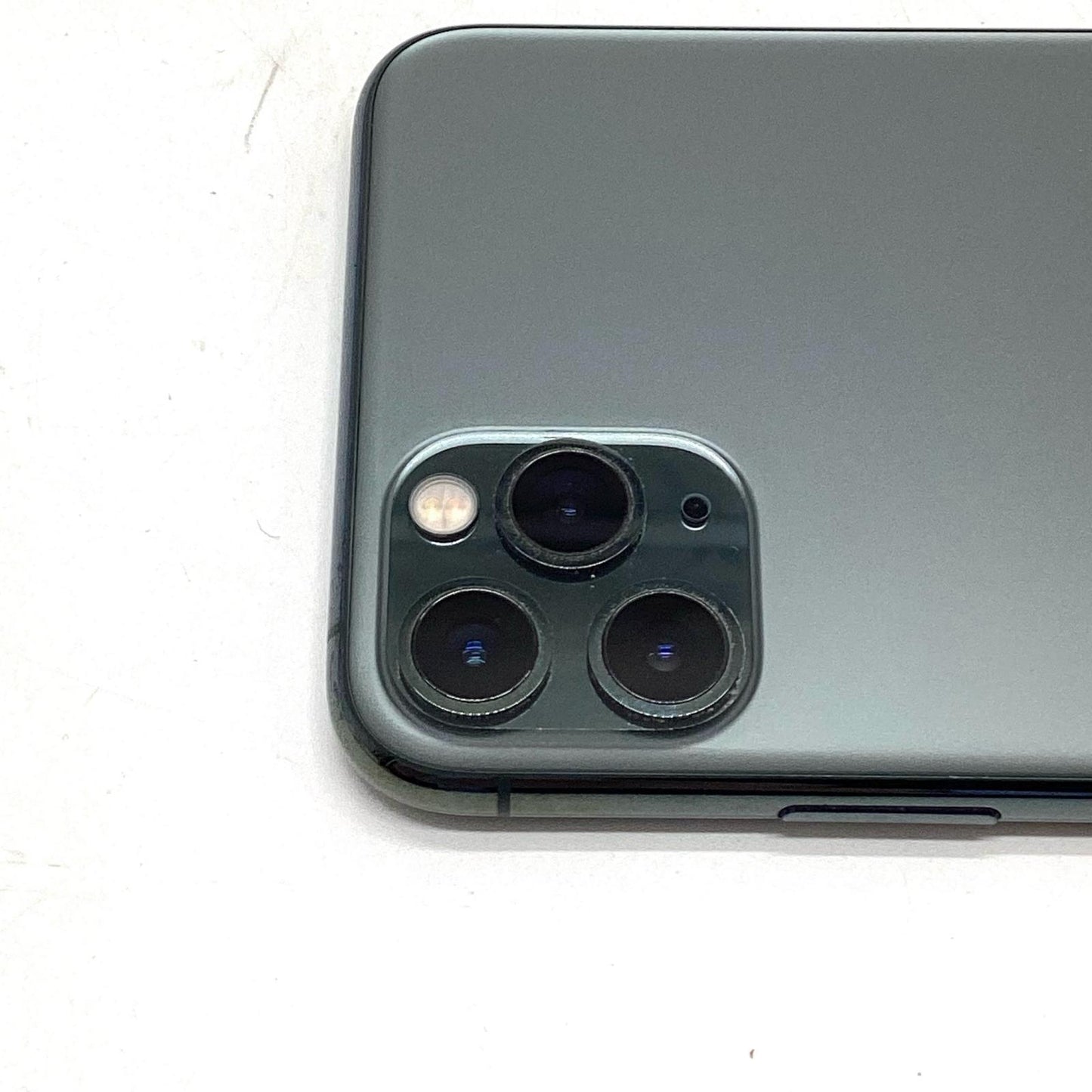 【全額返金保証】【最速発送】Apple iPhone iPhone 11 Pro Max 64GB ミッドナイトグリーン Softbank 白ロム 動作確認済 86%
