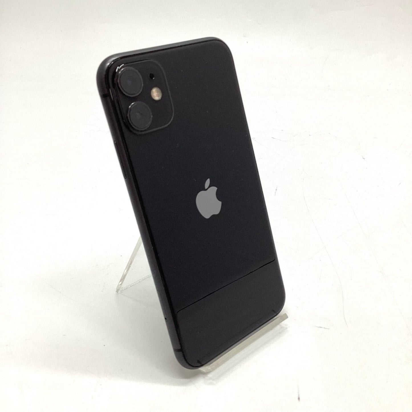 【全額返金保証】【最速発送】Apple iPhone iPhone 11 64GB ブラック Softbank 白ロム 動作確認済 77%