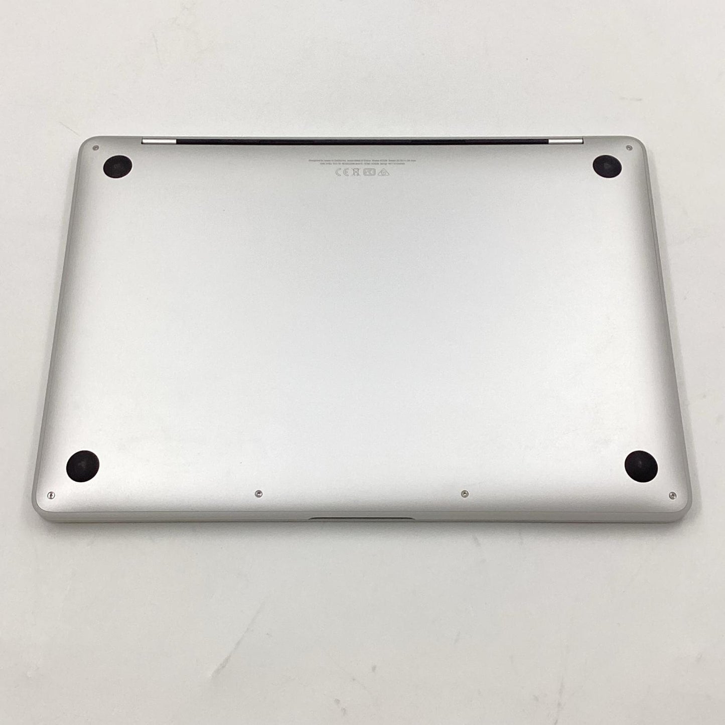 【全額返金保証】【最速発送】Apple MacBook Pro 13インチ 2022 Apple M2 8GB M.2 SSD 256GB シルバー 99% 美品 動作確認済