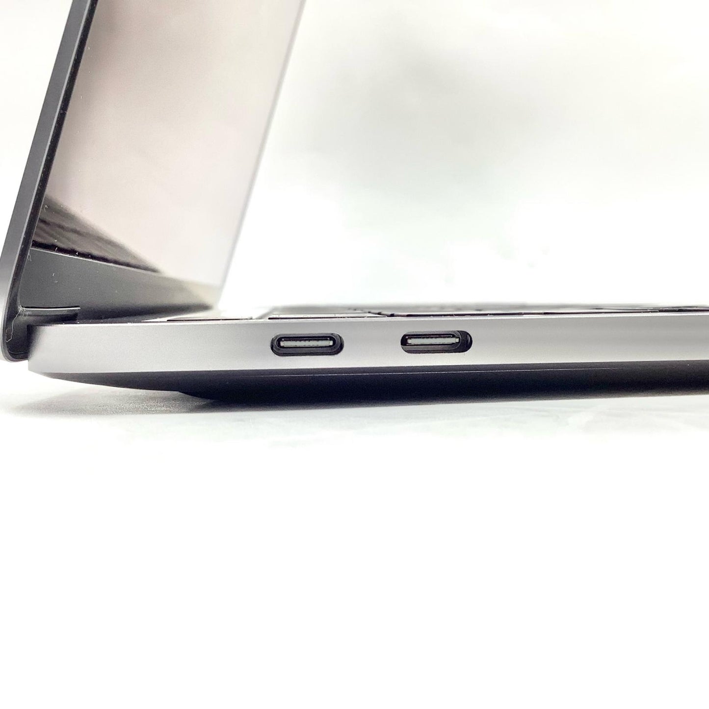 【全額返金保証】【最速発送】Apple MacBook Pro 13インチ 2022 Apple M2 16GB SSD 256GB スペースグレイ 90% 美品 動作確認済