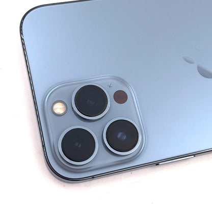 【全額返金保証】【最速発送】Apple iPhone iPhone 13 Pro Max 256GB シエラブルー au 動作確認済 79%