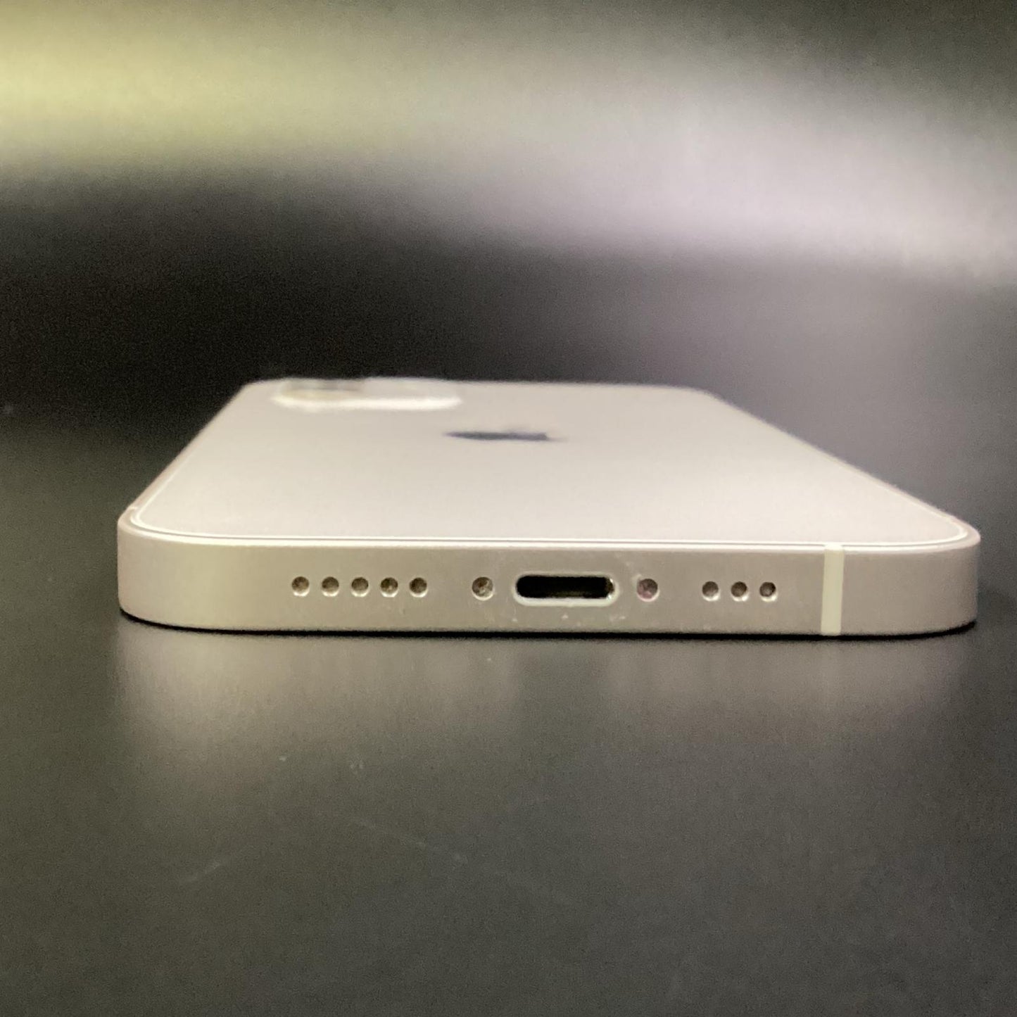 【最速発送】Apple iPhone iPhone 12 64GB ホワイト docomo 白ロム【難有】 78%
