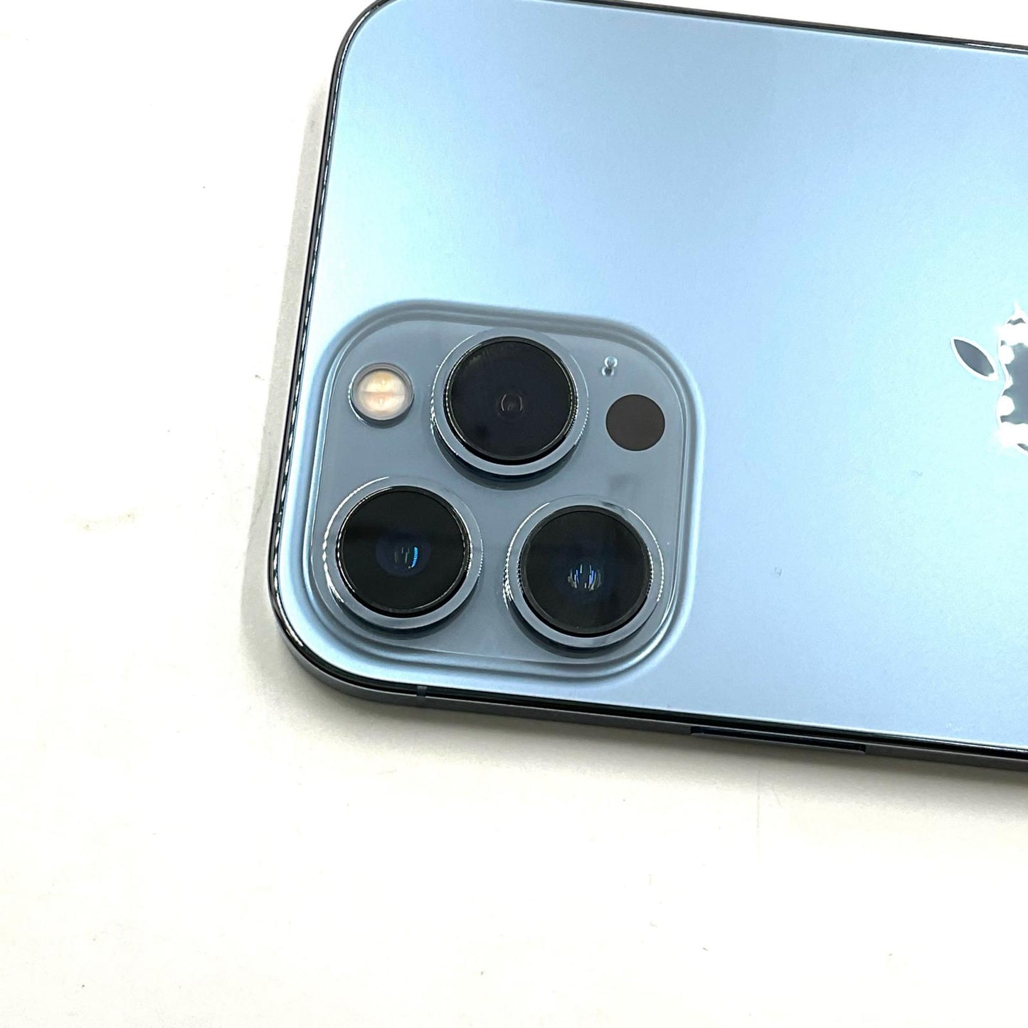 【全額返金保証】【最速発送】Apple iPhone iPhone 13 Pro Max 256GB シエラブルー docomo 白ロム 美品 動作確認済 87%