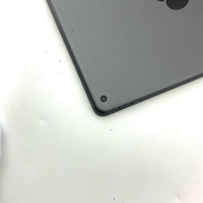 【全額返金保証】【最速発送】Apple iPad iPad 10.2インチ 第9世代 256GB スペースグレイ Wi-Fi 美品 動作確認済