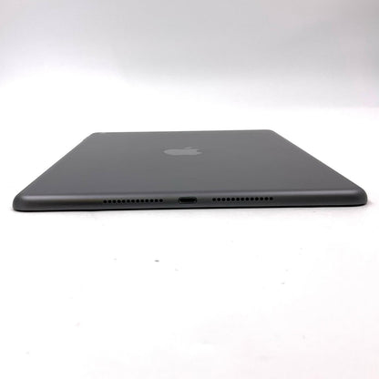【全額返金保証】【最速発送】Apple iPad iPad 10.2インチ 第9世代 256GB スペースグレイ Wi-Fi 美品 動作確認済