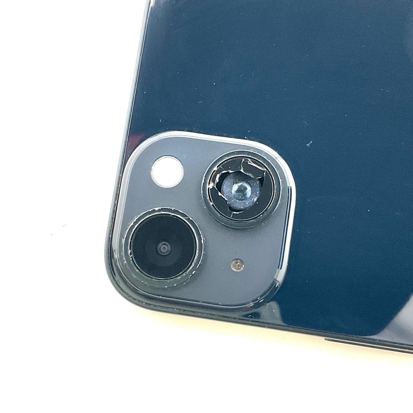 【最速発送】Apple iPhone iPhone 14 128GB ミッドナイト Softbank【難有】 84%