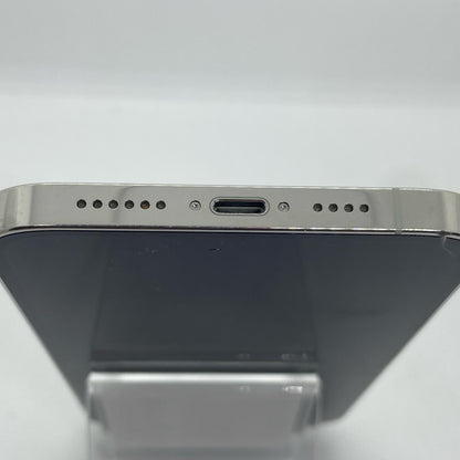 【全額返金保証】【最速発送】Apple iPhone iPhone 12 Pro Max 128GB シルバー au 白ロム 動作確認済 87%