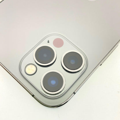 【全額返金保証】【最速発送】Apple iPhone iPhone 12 Pro 256GB グラファイト docomo 白ロム 動作確認済 77%