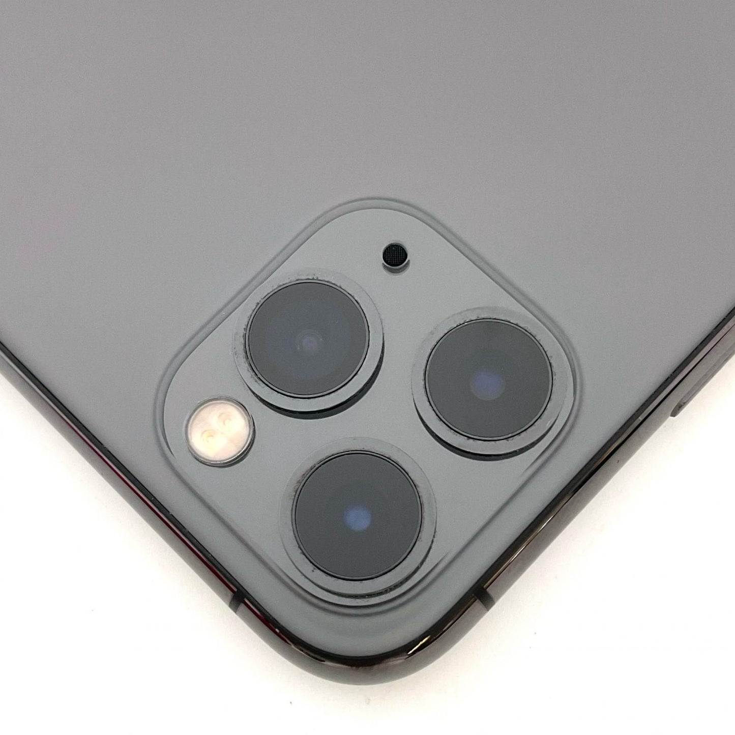 【全額返金保証】【最速発送】Apple iPhone iPhone 11 Pro Max 256GB スペースグレイ au 白ロム 動作確認済 78%