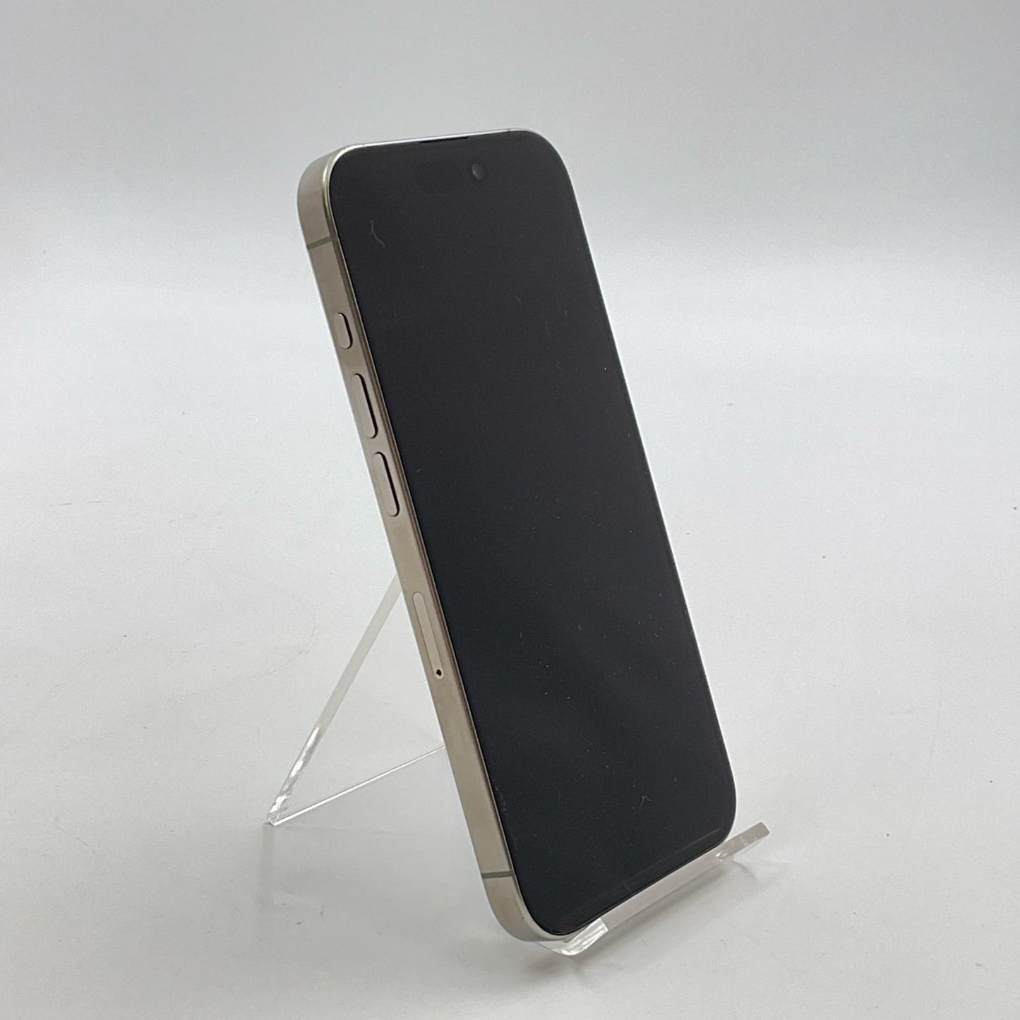 【全額返金保証】【最速発送】Apple iPhone iPhone 16 Pro 256GB ナチュラルチタニウム Softbank 美品 動作確認済 87%