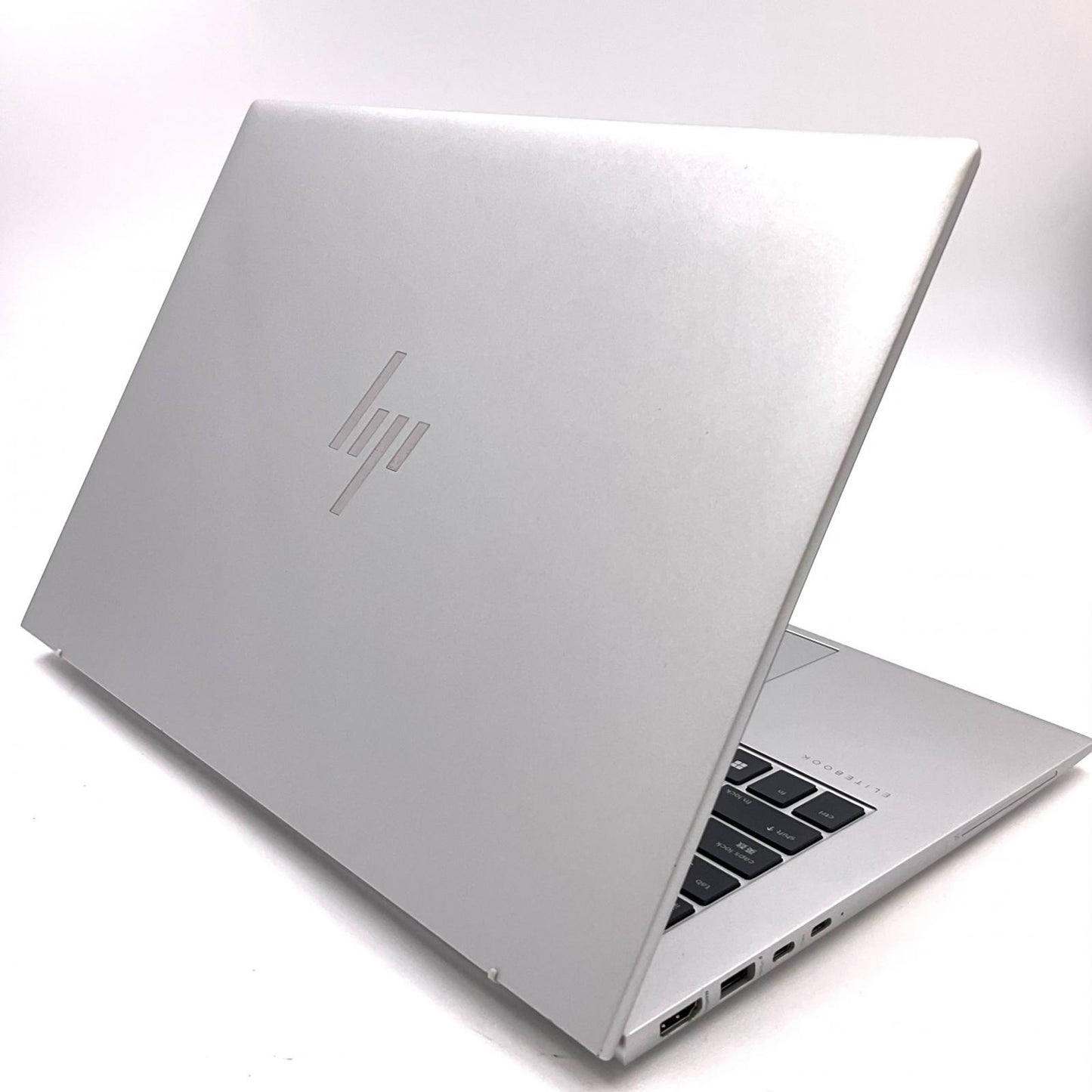 【全額返金保証】【最速発送】HP EliteBook 8P9L2PA Intel Core i7 1360P 2.20GHz 32GB M.2 SSD 512GB 88.9% 動作確認済