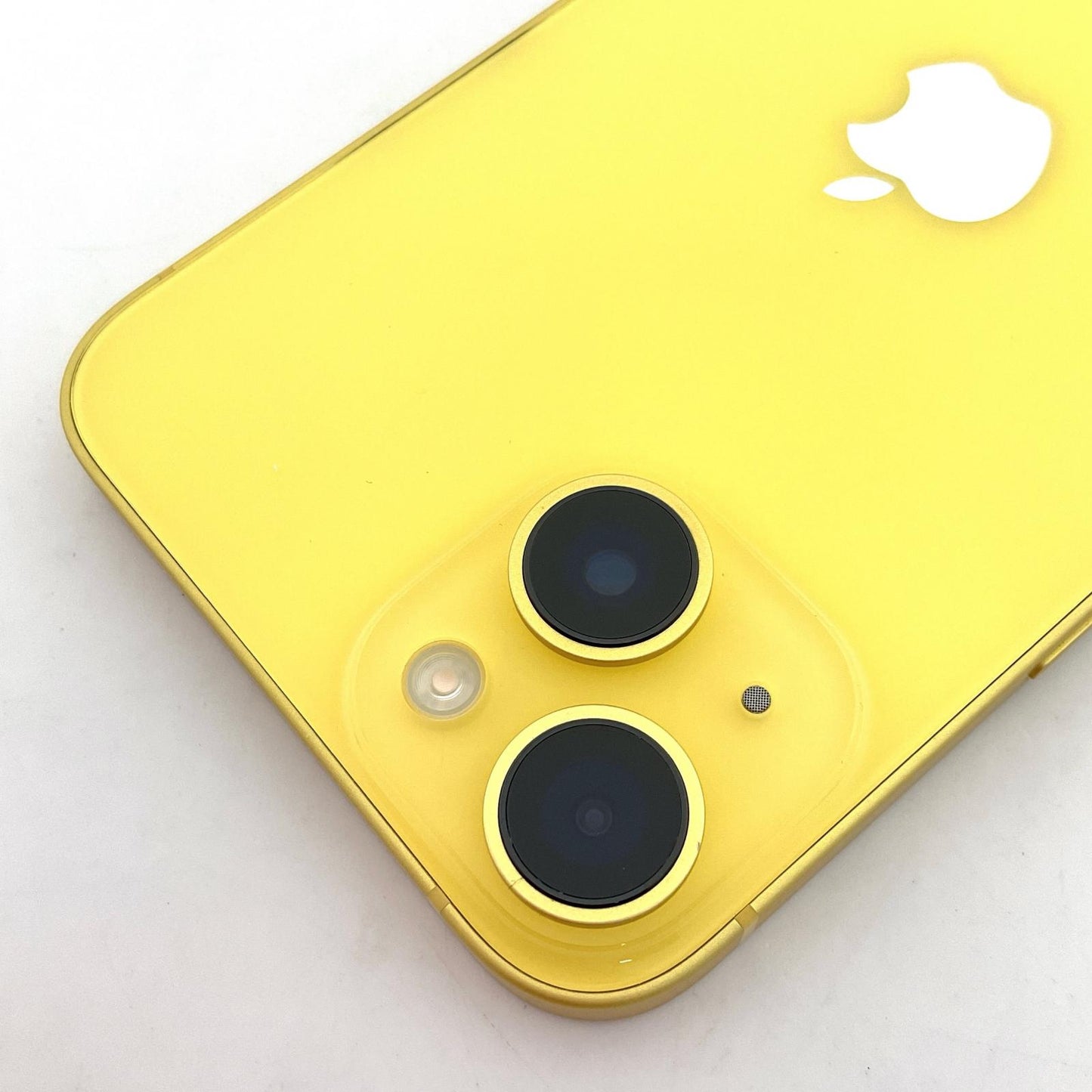 【全額返金保証】【最速発送】Apple iPhone iPhone 14 128GB イエロー docomo SIMフリー 動作確認済 81%
