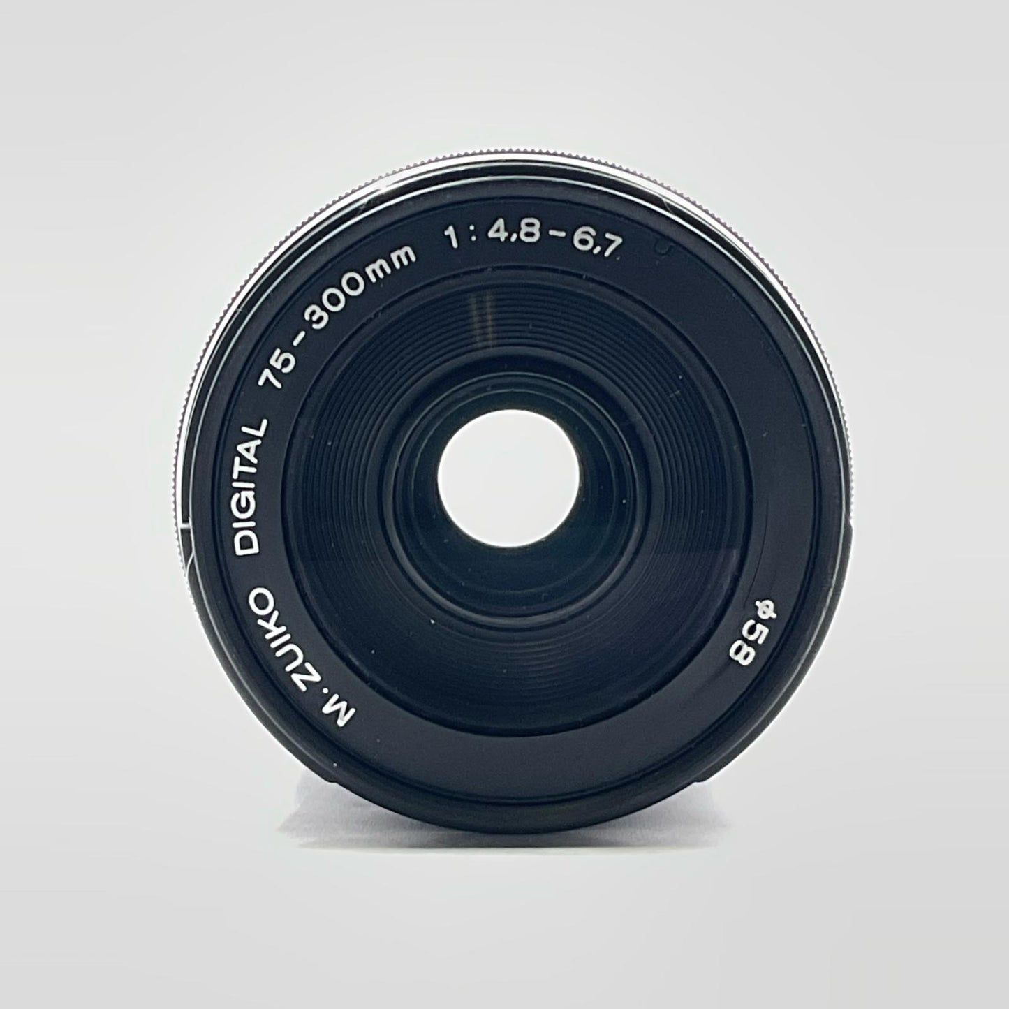【全額返金保証】【最速発送】OLYMPUS M.ZUIKO DIGITAL ED 75-300mm F4.8-6.7 II [ブラック] 動作確認済