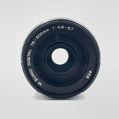 【全額返金保証】【最速発送】OLYMPUS M.ZUIKO DIGITAL ED 75-300mm F4.8-6.7 II [ブラック] 動作確認済