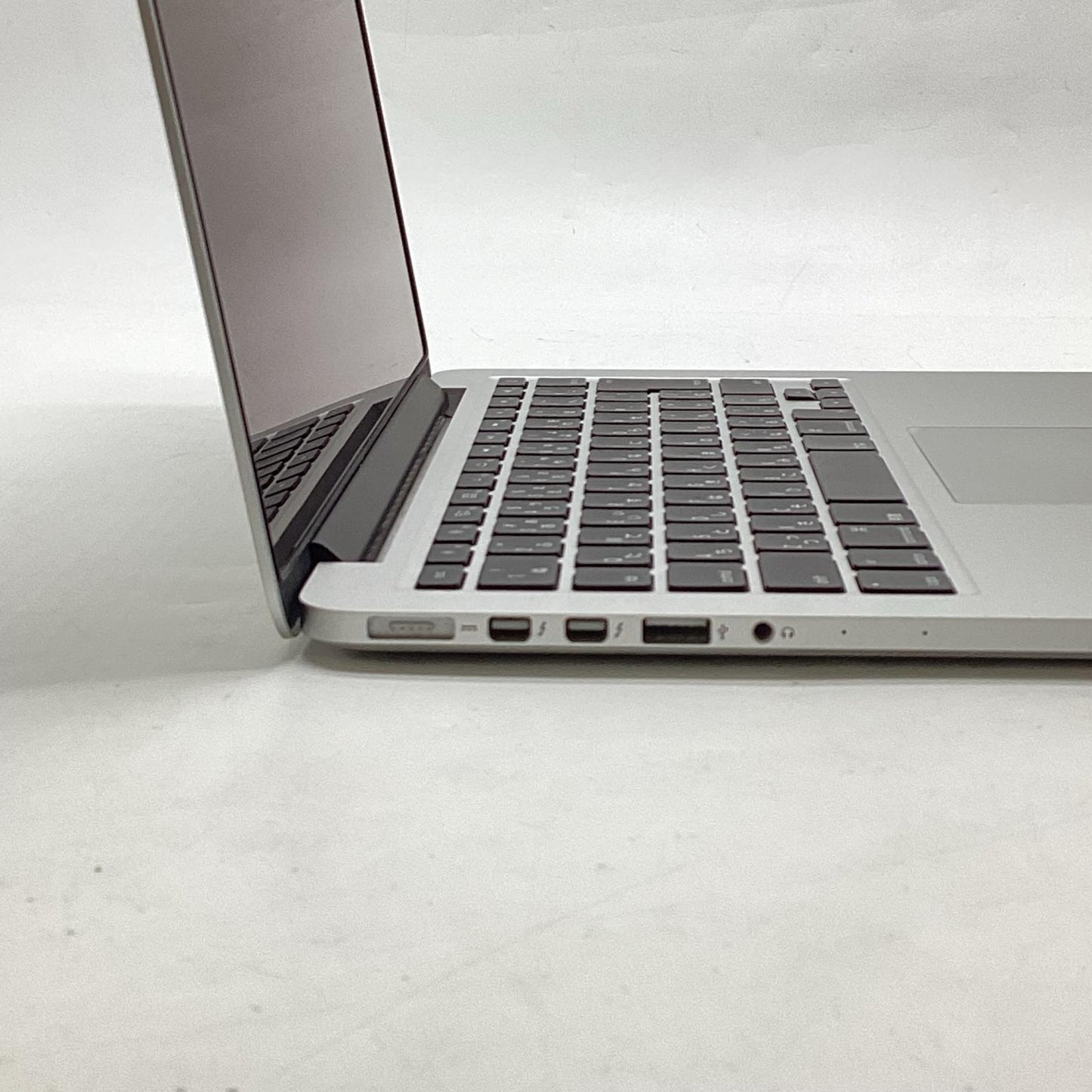 【全額返金保証】【最速発送】Apple MacBook Pro 13インチ 2014 3GHz デュアルコアIntel Core i7 8GB SSD 256GB シルバー 動作確認済