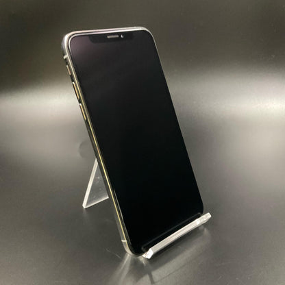 【全額返金保証】【最速発送】Apple iPhone iPhone XS 64GB シルバー au 白ロム 動作確認済 77%