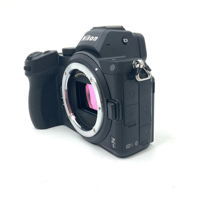 【全額返金保証】【最速発送】Nikon デジタル一眼 Z 5 ボディ ブラック 動作確認済