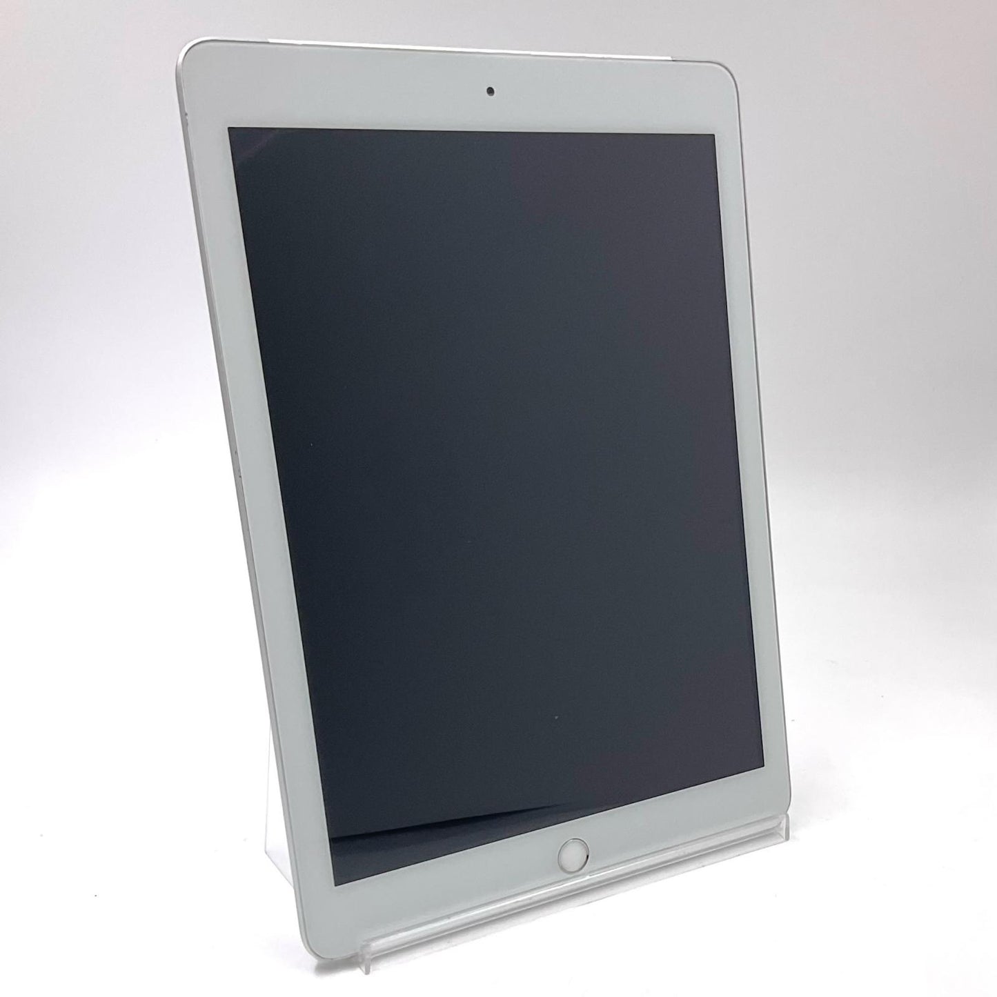 【最速発送】Apple iPad iPad 第6世代 32GB シルバー WiFi+Cellular docomo 白ロム【難有】