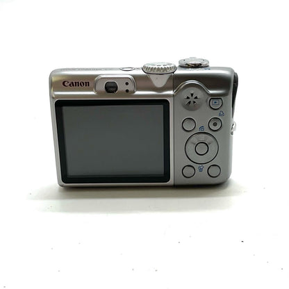 【全額返金保証】【最速発送】Canon コンパクトデジタルカメラ PowerShot A1100 IS シルバー 動作確認済