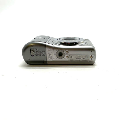 【全額返金保証】【最速発送】Canon コンパクトデジタルカメラ PowerShot A1100 IS シルバー 動作確認済