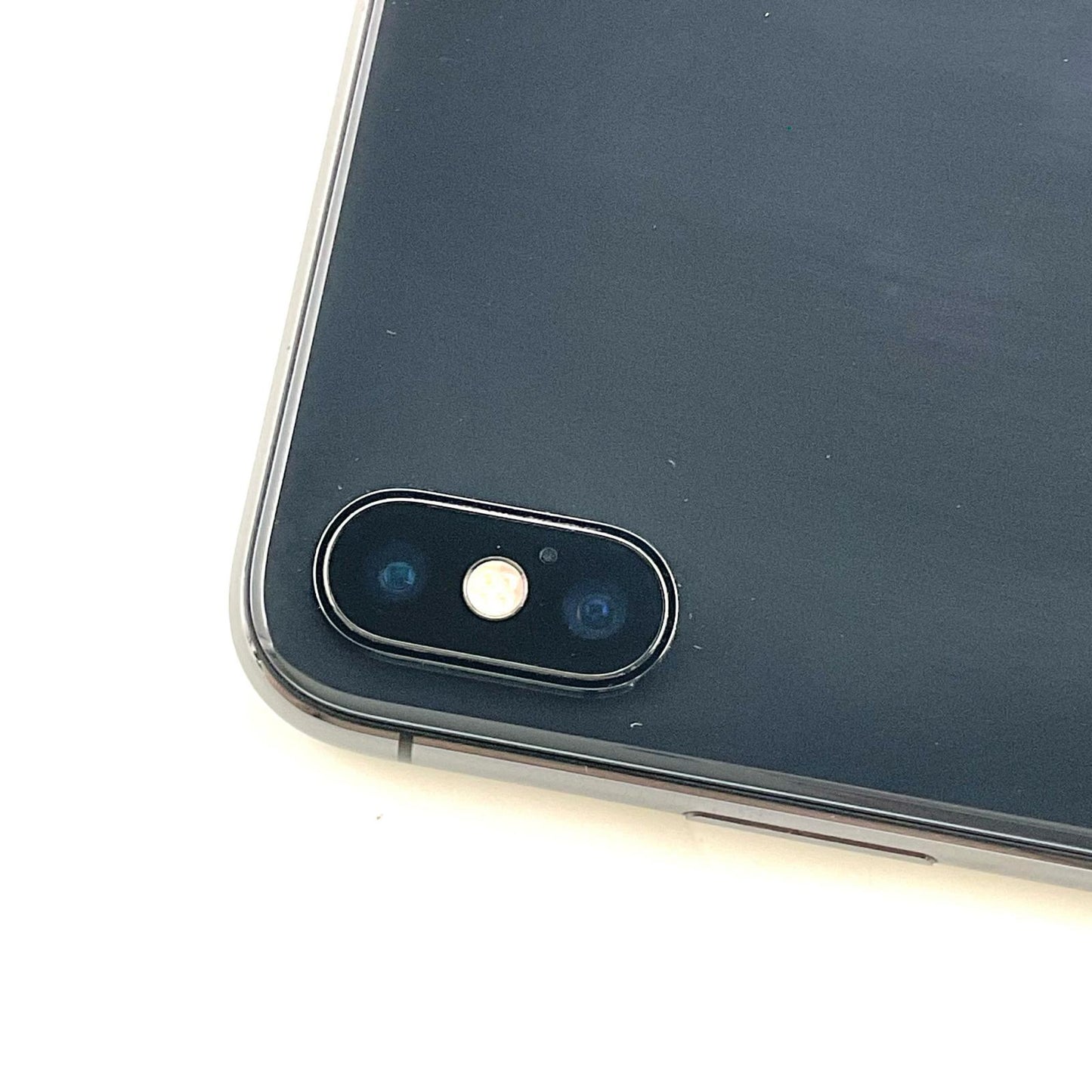 【最速発送】Apple iPhone iPhone X 256GB スペースグレイ docomo 白ロム【難有】 87%