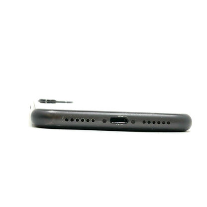 【最速発送】Apple iPhone iPhone 11 128GB ブラック docomo 白ロム【難有】 80%