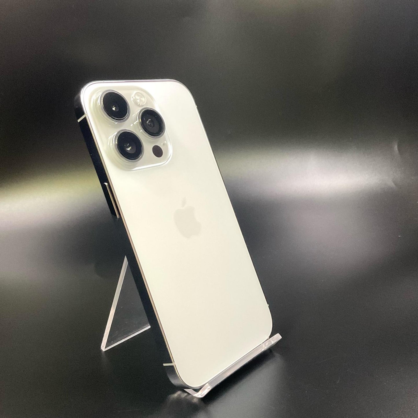 【全額返金保証】【最速発送】Apple iPhone iPhone 14 Pro 128GB シルバー docomo 白ロム 動作確認済 95%