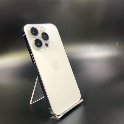 【全額返金保証】【最速発送】Apple iPhone iPhone 14 Pro 128GB シルバー docomo 白ロム 動作確認済 95%