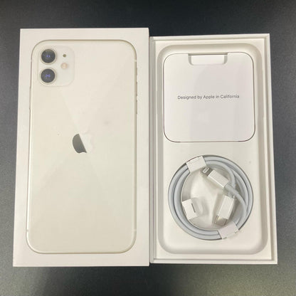 【全額返金保証】【最速発送】Apple iPhone iPhone 11 64GB ホワイト docomo 白ロム 動作確認済 75%