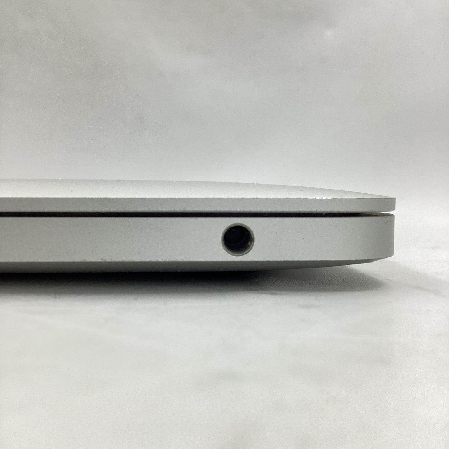 【全額返金保証】【最速発送】Apple MacBook Pro 13インチ 2017 2.3 GHz デュアルコア Intel Core i5 16GB SSD 256GB シルバー 動作確認済