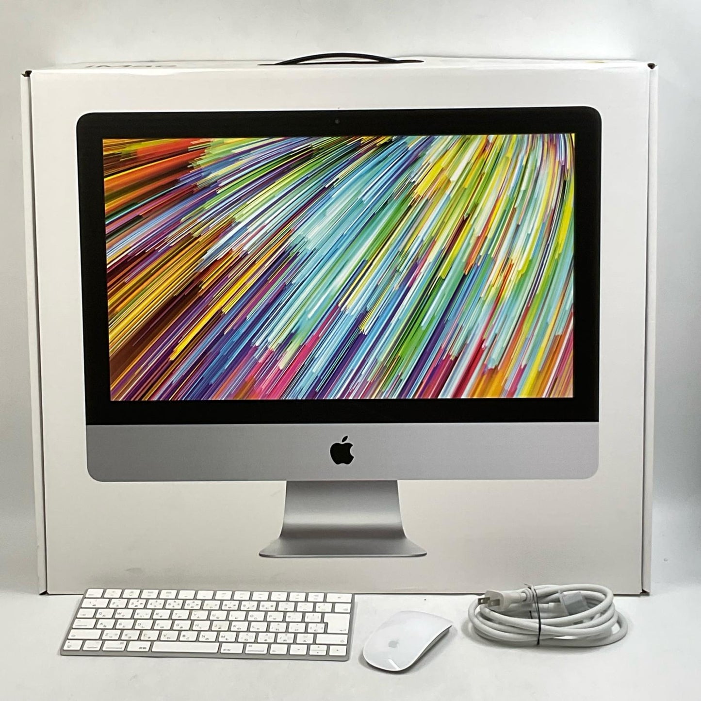 【最速発送】Apple iMac 21.5インチ 3.6GHz クアッドコア Intel Core i3 16GB HDD 1TB シルバー【難有】