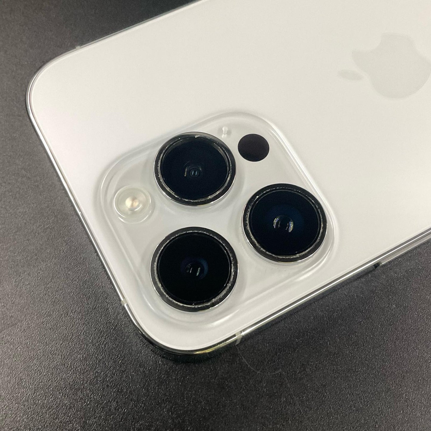 【最速発送】Apple iPhone iPhone 14 Pro 128GB シルバー 楽天モバイル SIMフリー【難有】 83%
