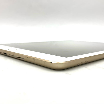 【全額返金保証】【最速発送】Apple iPad iPad 9.7インチ 第5世代 32GB ゴールド WiFi+Cellular au 白ロム 動作確認済