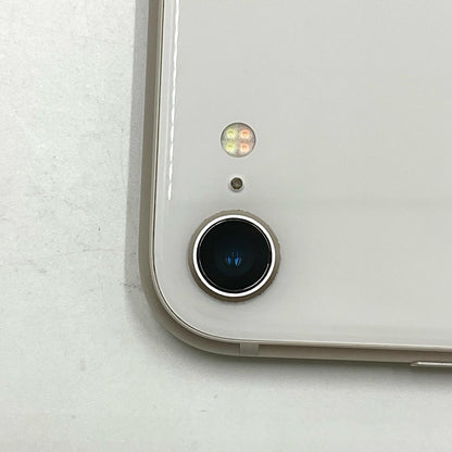 【全額返金保証】【最速発送】Apple iPhone iPhone SE（第3世代） 64GB スターライト SIMフリー 白ロム 動作確認済 81%