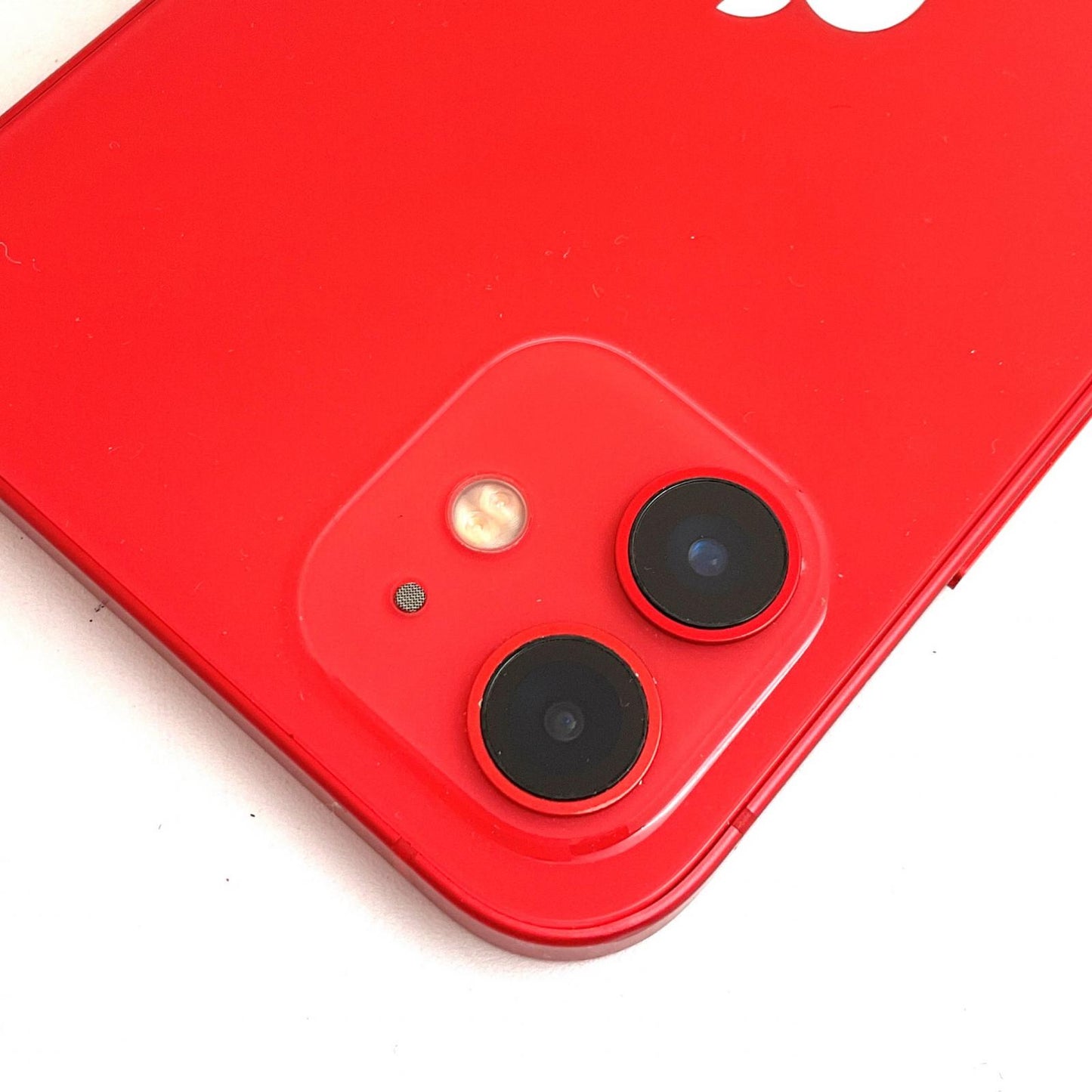 【全額返金保証】【最速発送】Apple iPhone iPhone 12 256GB (PRODUCT)RED docomo SIMフリー 動作確認済 72%