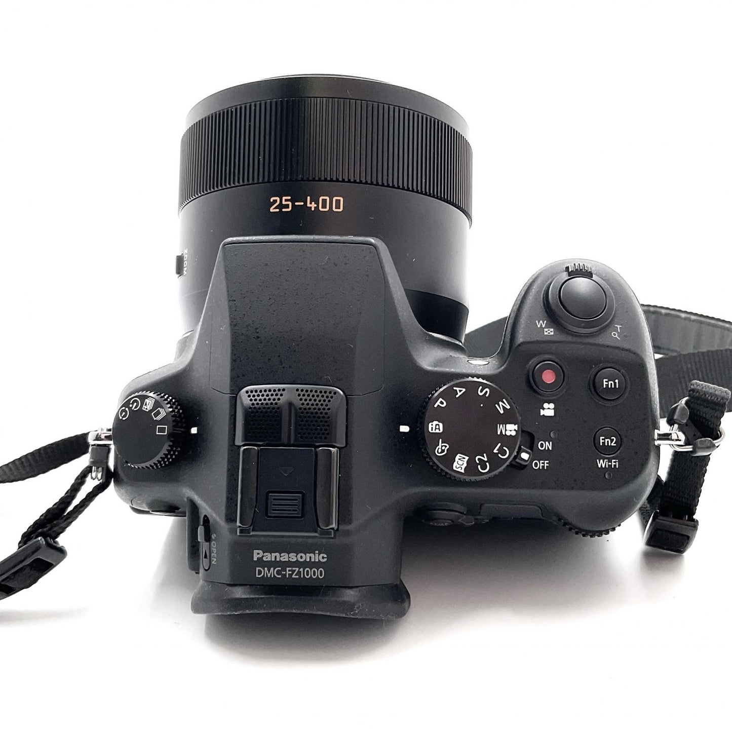 【最速発送】Panasonic コンパクトデジタルカメラ LUMIX DMC-FZ1000【難有】