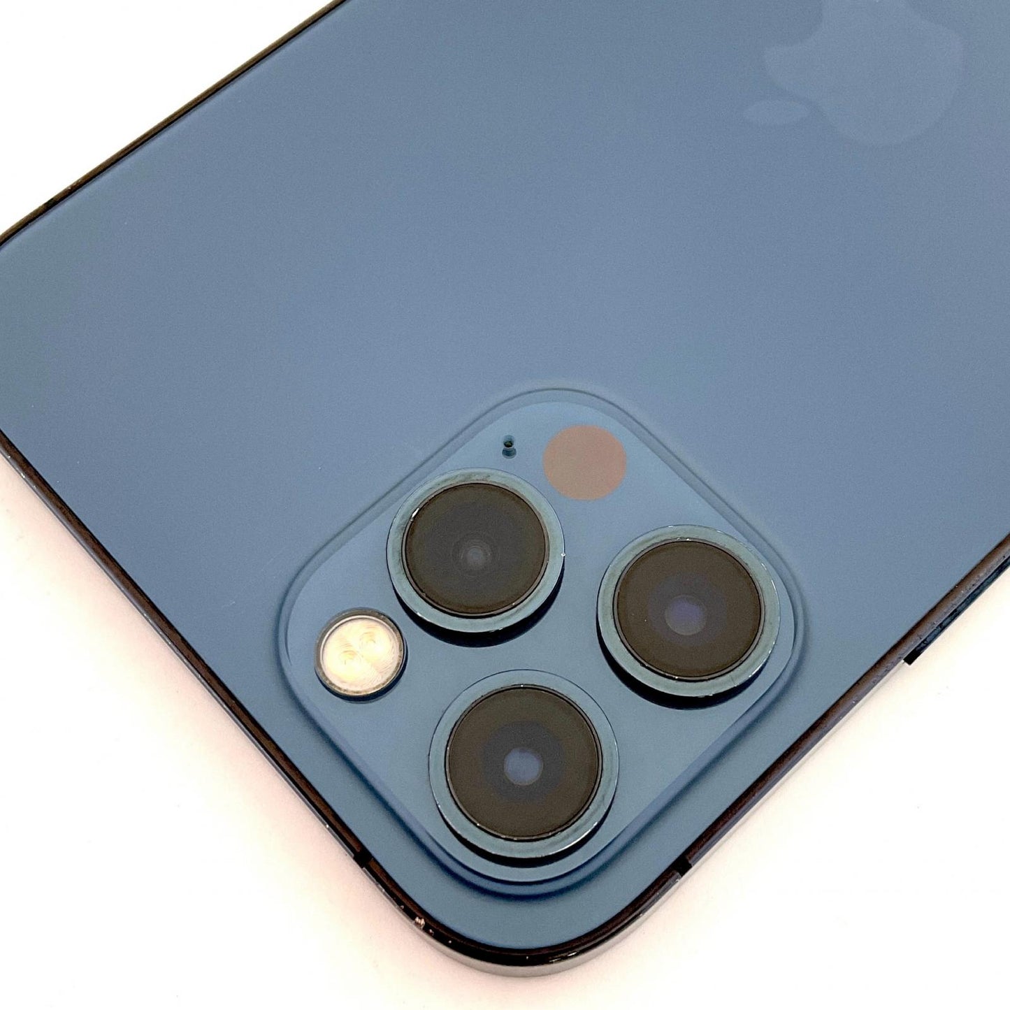 【全額返金保証】【最速発送】Apple iPhone iPhone 12 Pro 256GB パシフィックブルー au 白ロム 動作確認済 74%