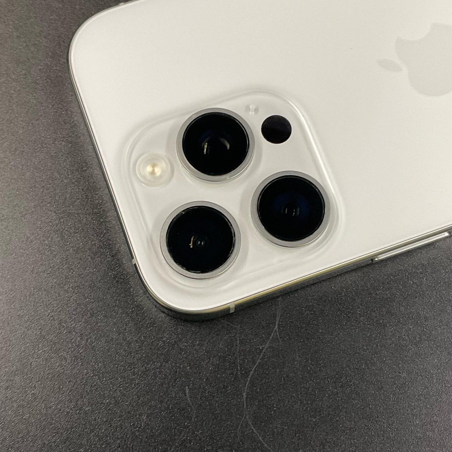 【全額返金保証】【最速発送】Apple iPhone iPhone 16 Pro 128GB ホワイトチタニウム 楽天モバイル SIMフリー 超美品 動作確認済 100%