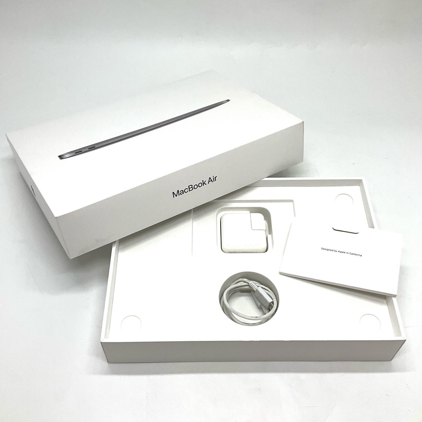 【全額返金保証】【最速発送】Apple MacBook Air 13.3インチ 2020 Apple M1 8GB SSD 256GB スペースグレイ 90.2% 美品 動作確認済