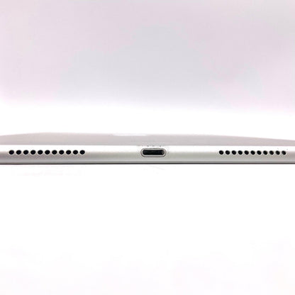 【全額返金保証】【最速発送】Apple iPad Air 第3世代 64GB シルバー WiFi+Cellular docomo 白ロム 動作確認済