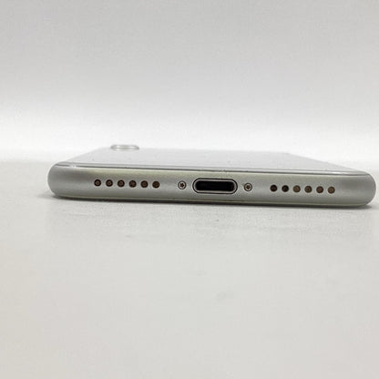【全額返金保証】【最速発送】Apple iPhone iPhone 8 64GB シルバー docomo 白ロム 動作確認済 71%