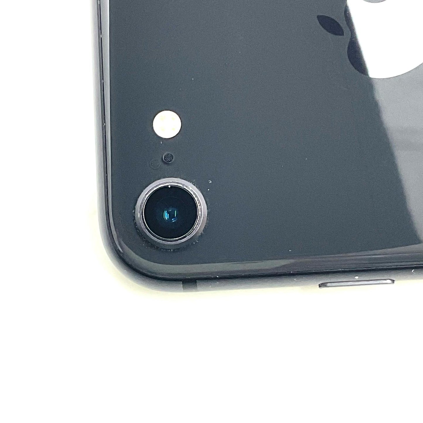 【最速発送】Apple iPhone iPhone 8 64GB SIMフリー 白ロム【難有】 73%