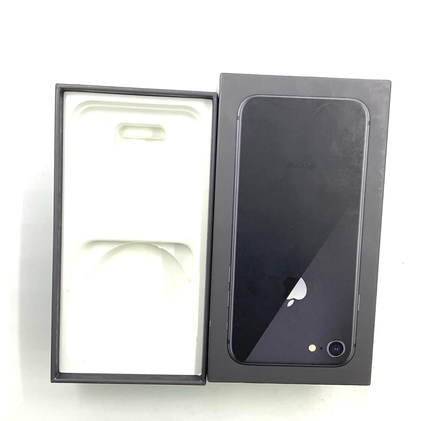 【最速発送】Apple iPhone iPhone 8 64GB SIMフリー 白ロム【難有】 73%